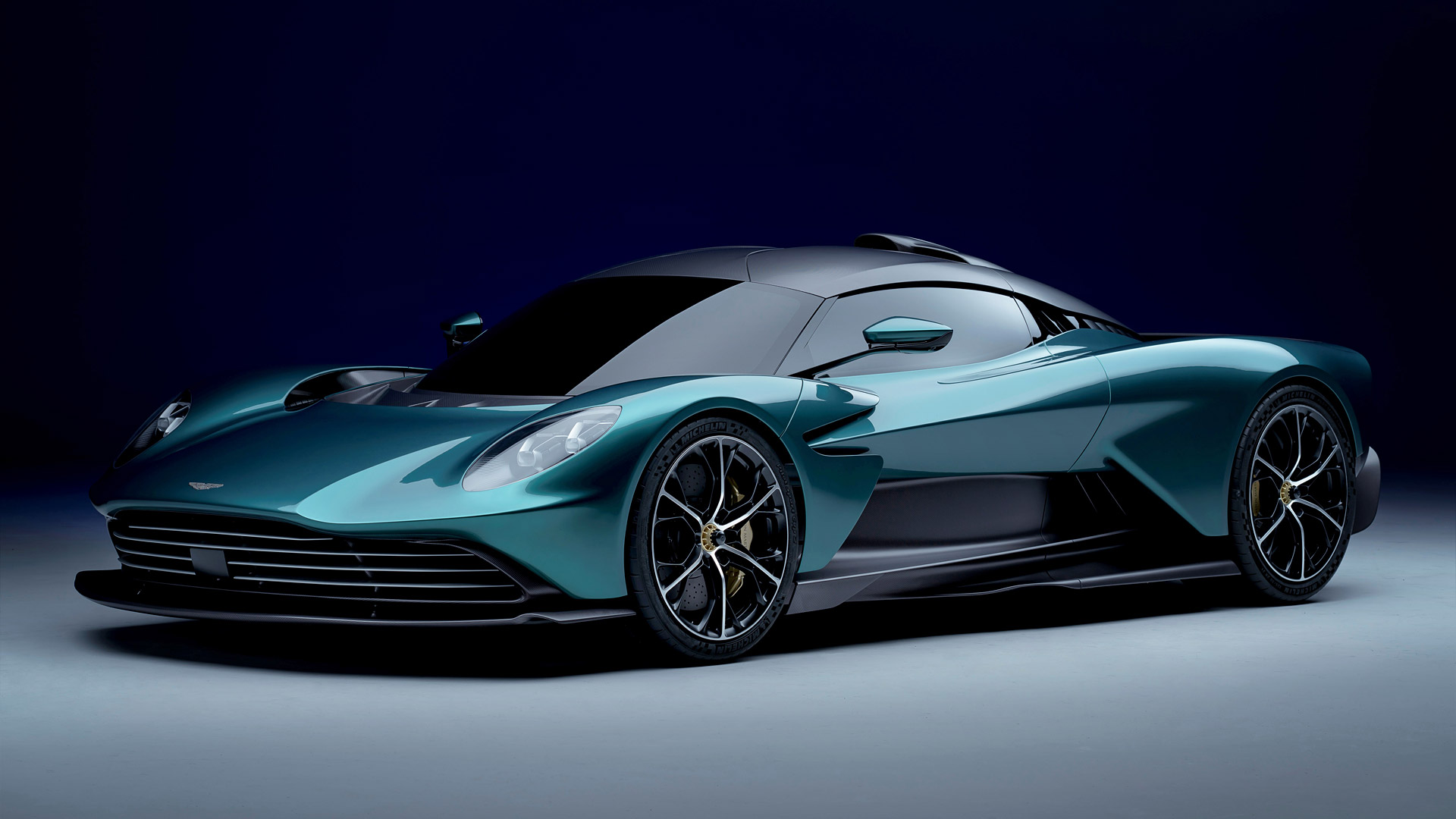2022 Aston Martin Valhalla