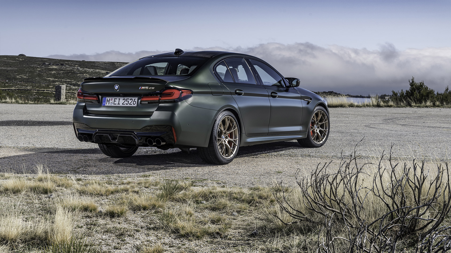 2022 BMW M5 CS 5