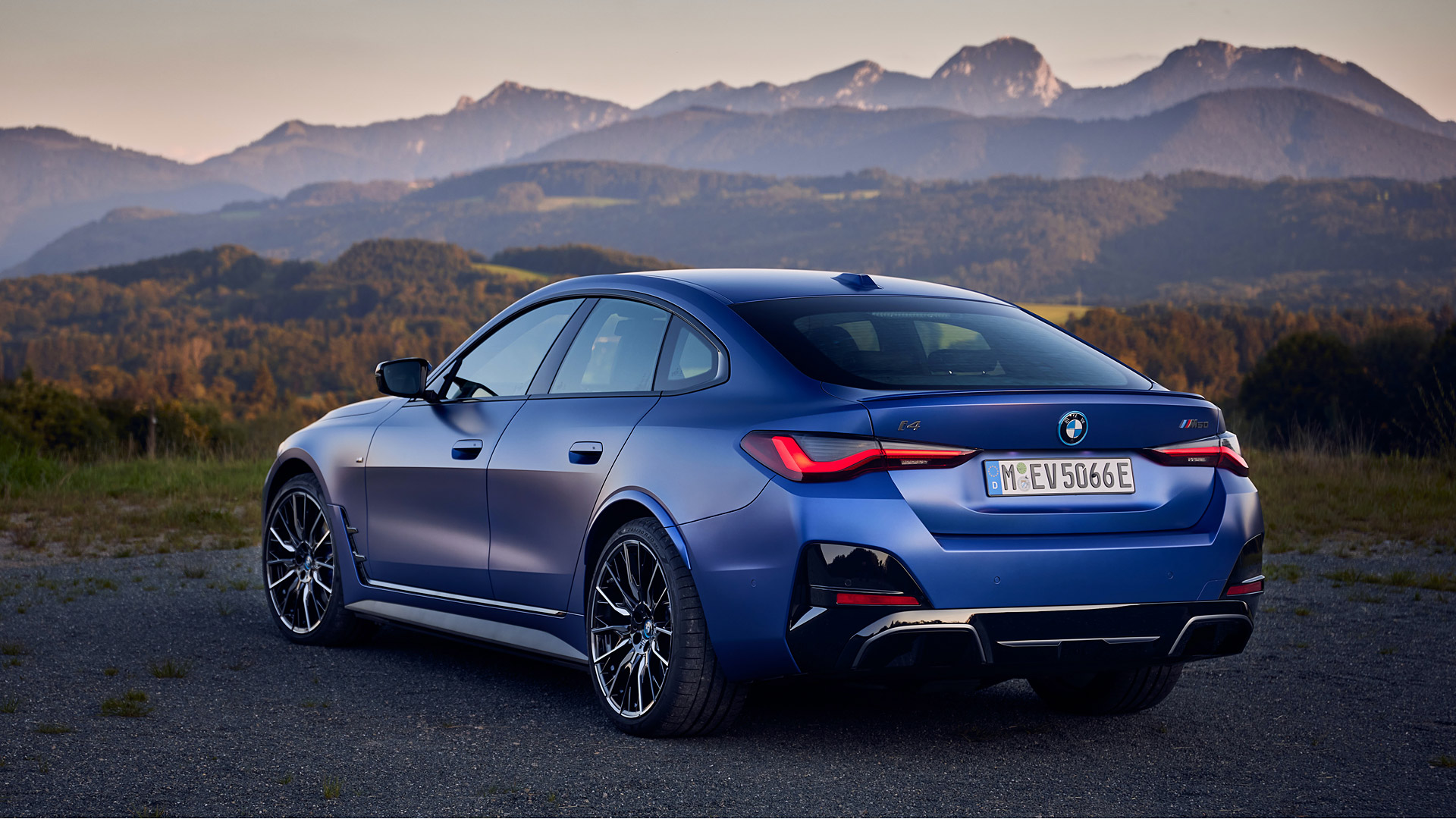 2022 BMW i4 M50 2