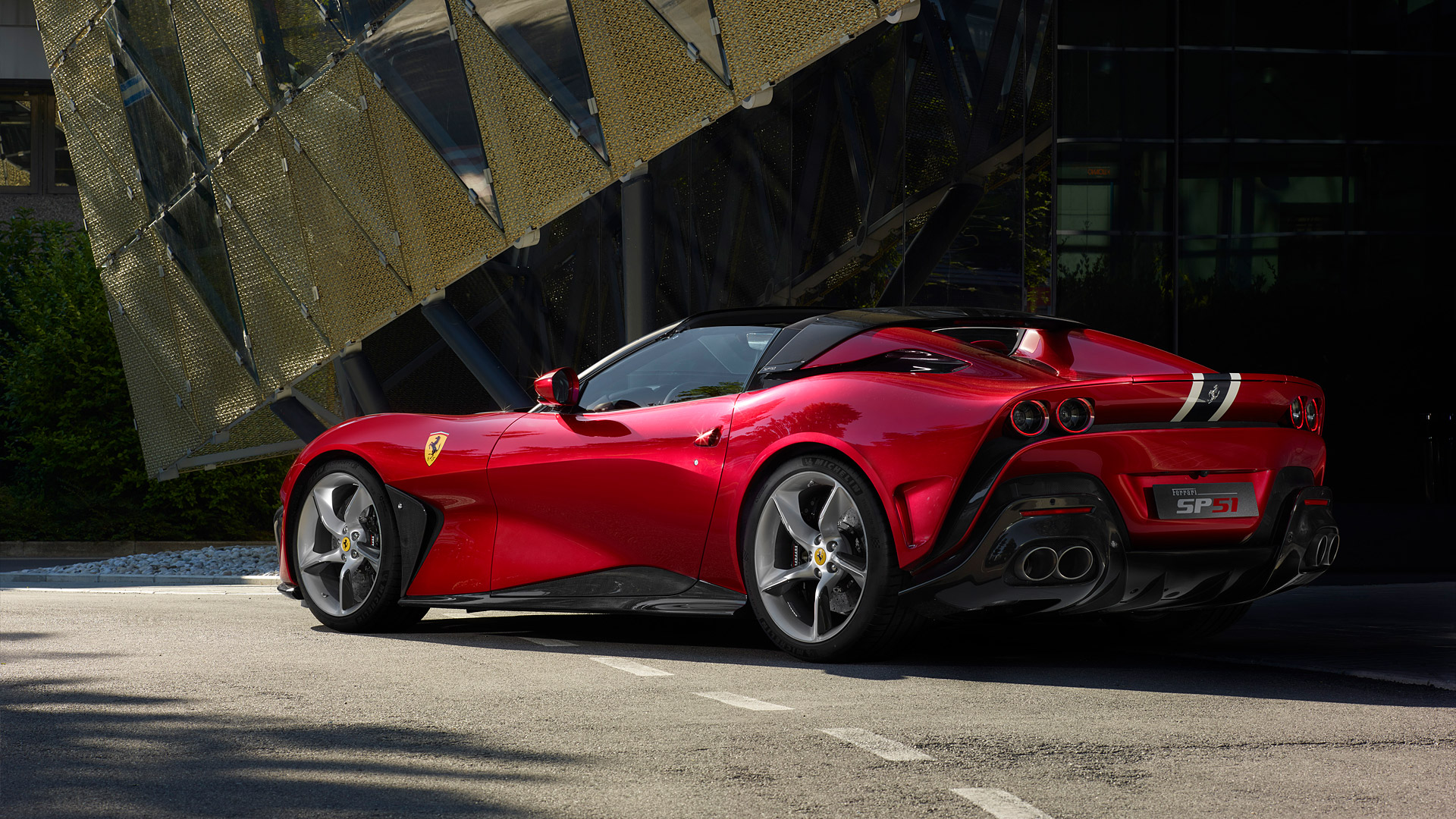 2022 Ferrari SP51 2