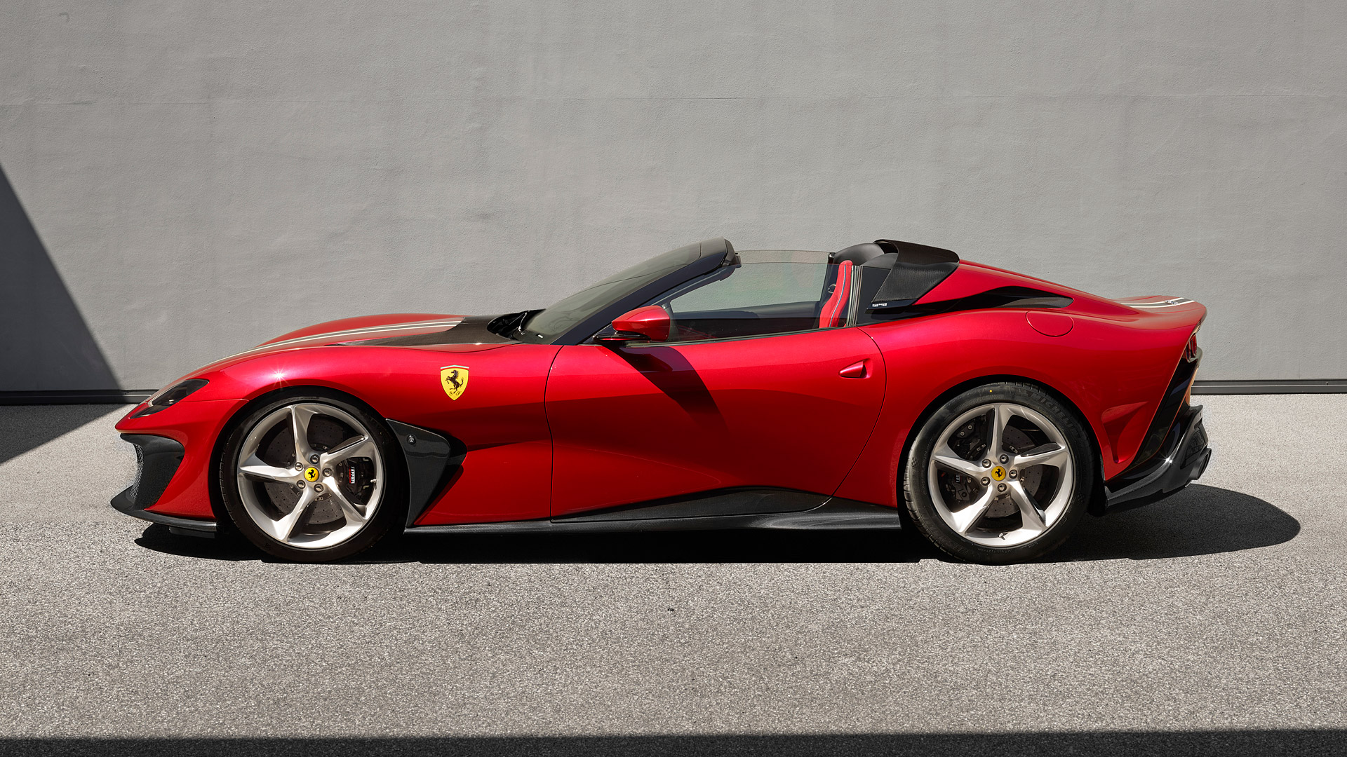 2022 Ferrari SP51 3
