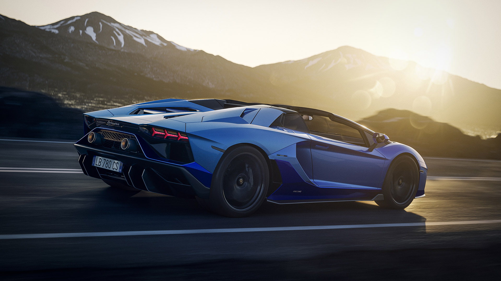 2022 Lamborghini Aventador LP780-4 Ultimae Roadster 2