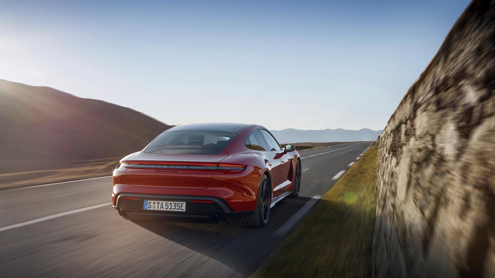 2022 Porsche Taycan GTS 5