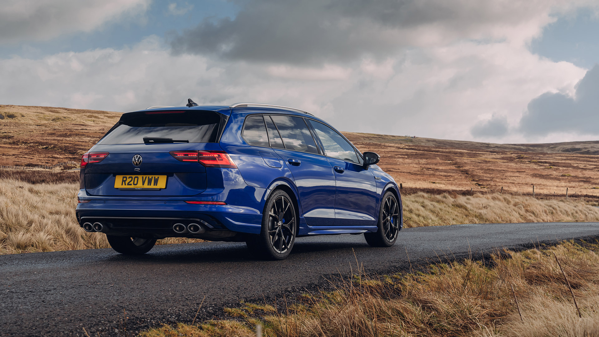 2022 Volkswagen Golf R Estate 3