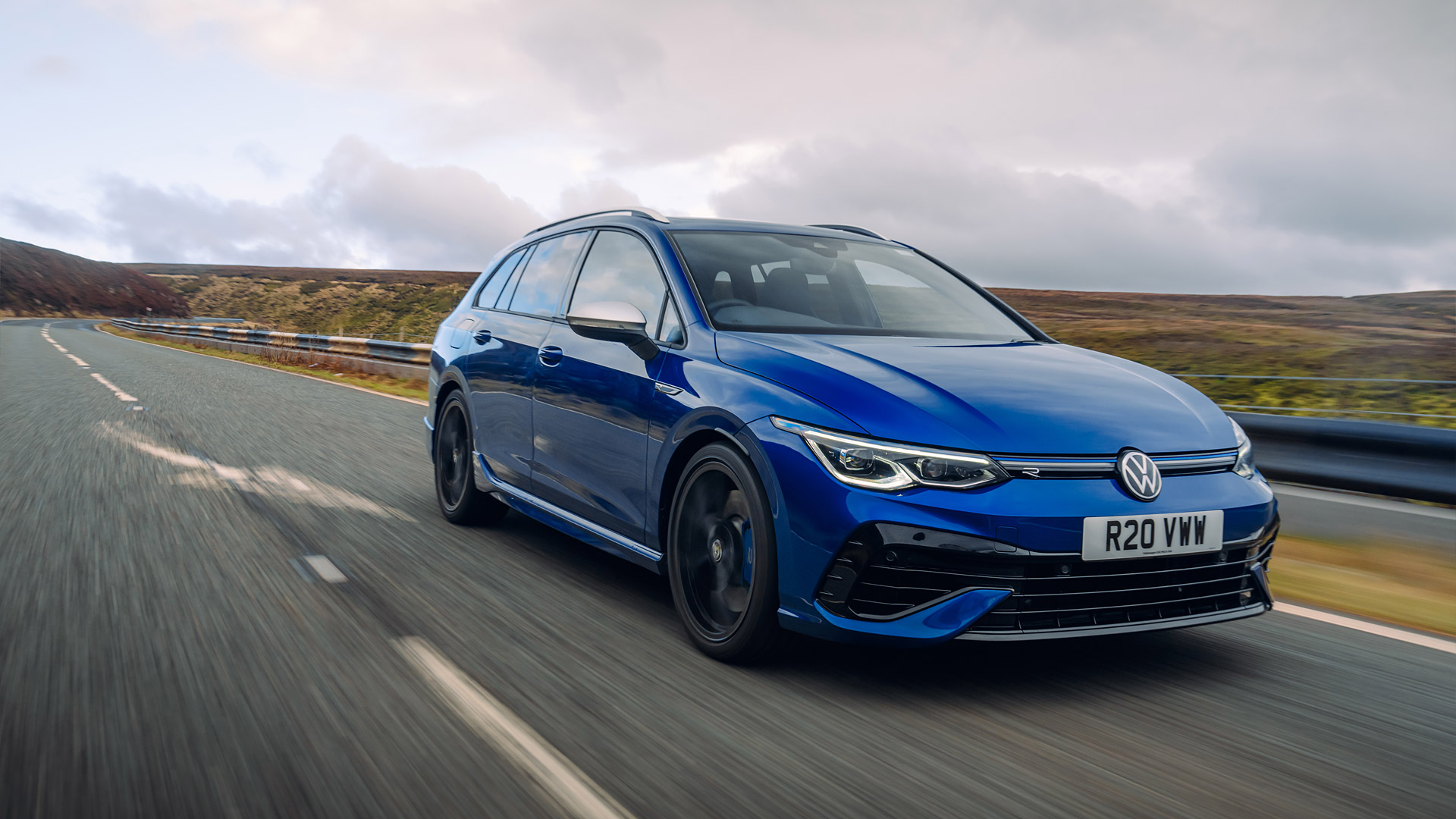 2022 Volkswagen Golf R Estate 5