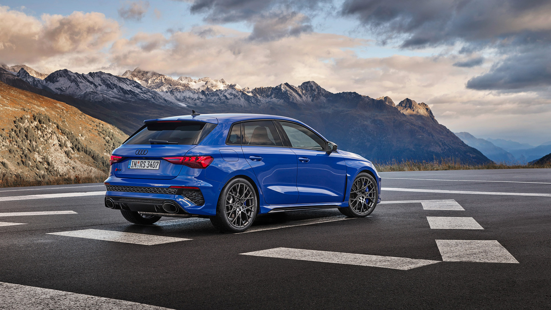2023 Audi RS3 Performance 3