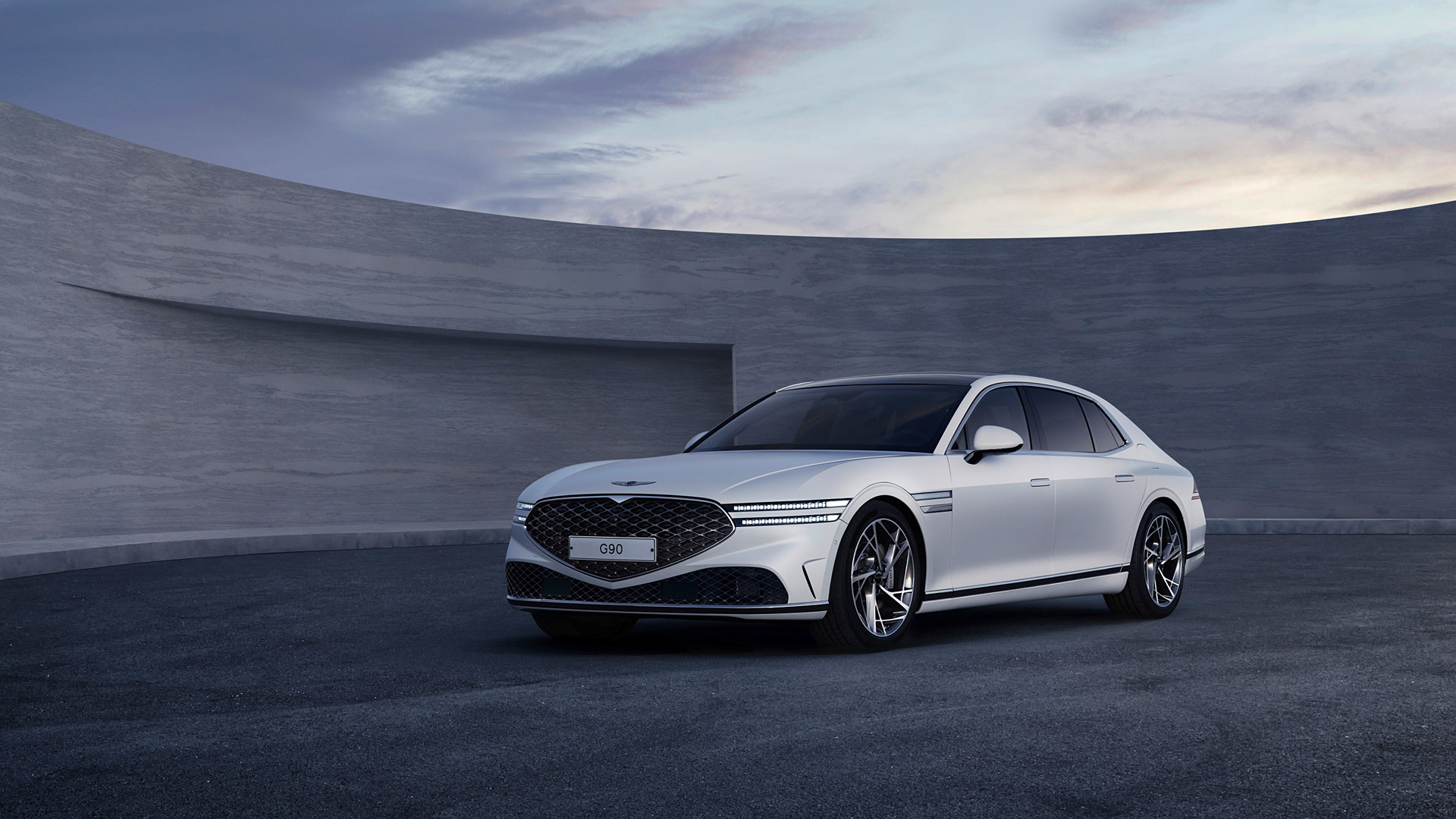 2023 Genesis G90