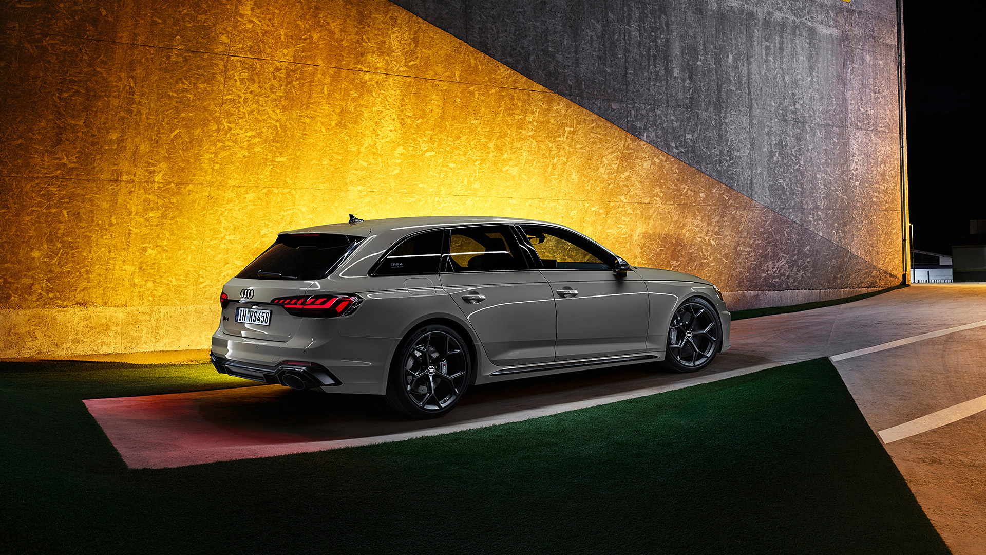 2024 Audi RS4 Avant 25 Years Edition 3