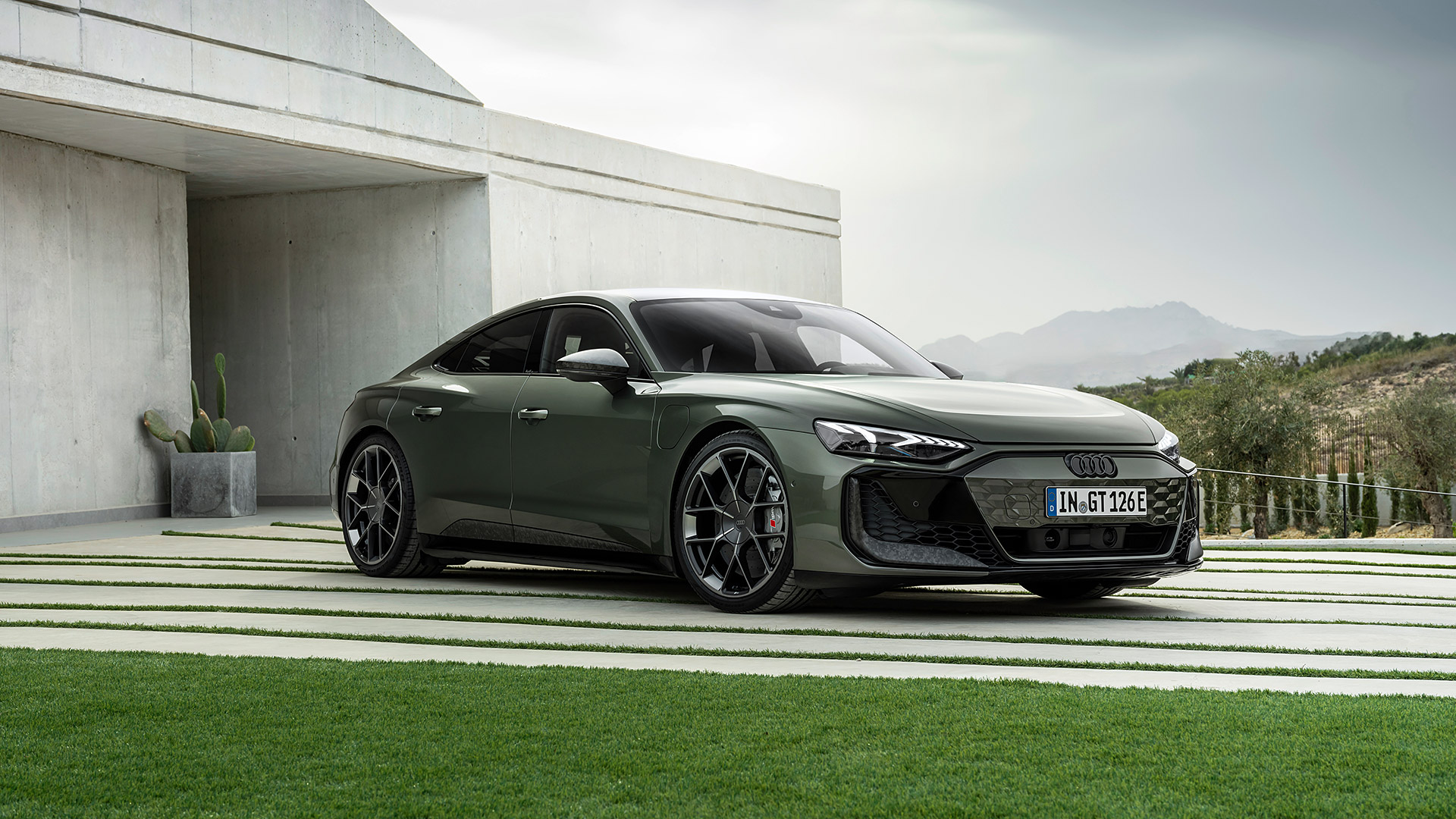 2025 Audi RS E-Tron GT Performance