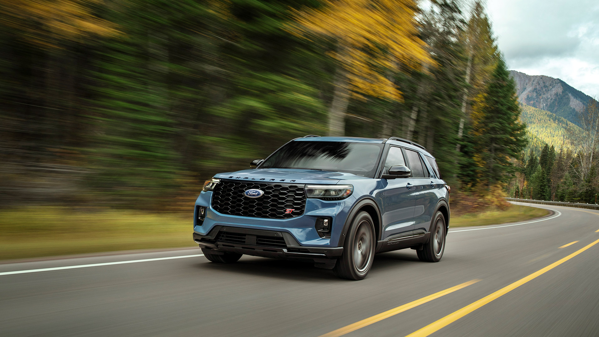 2025 Ford Explorer ST 5