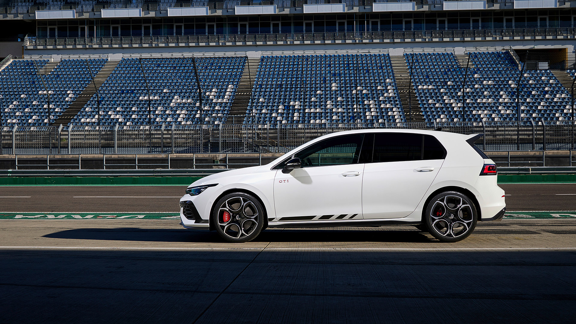 2025 Volkswagen Golf GTI Clubsport 5