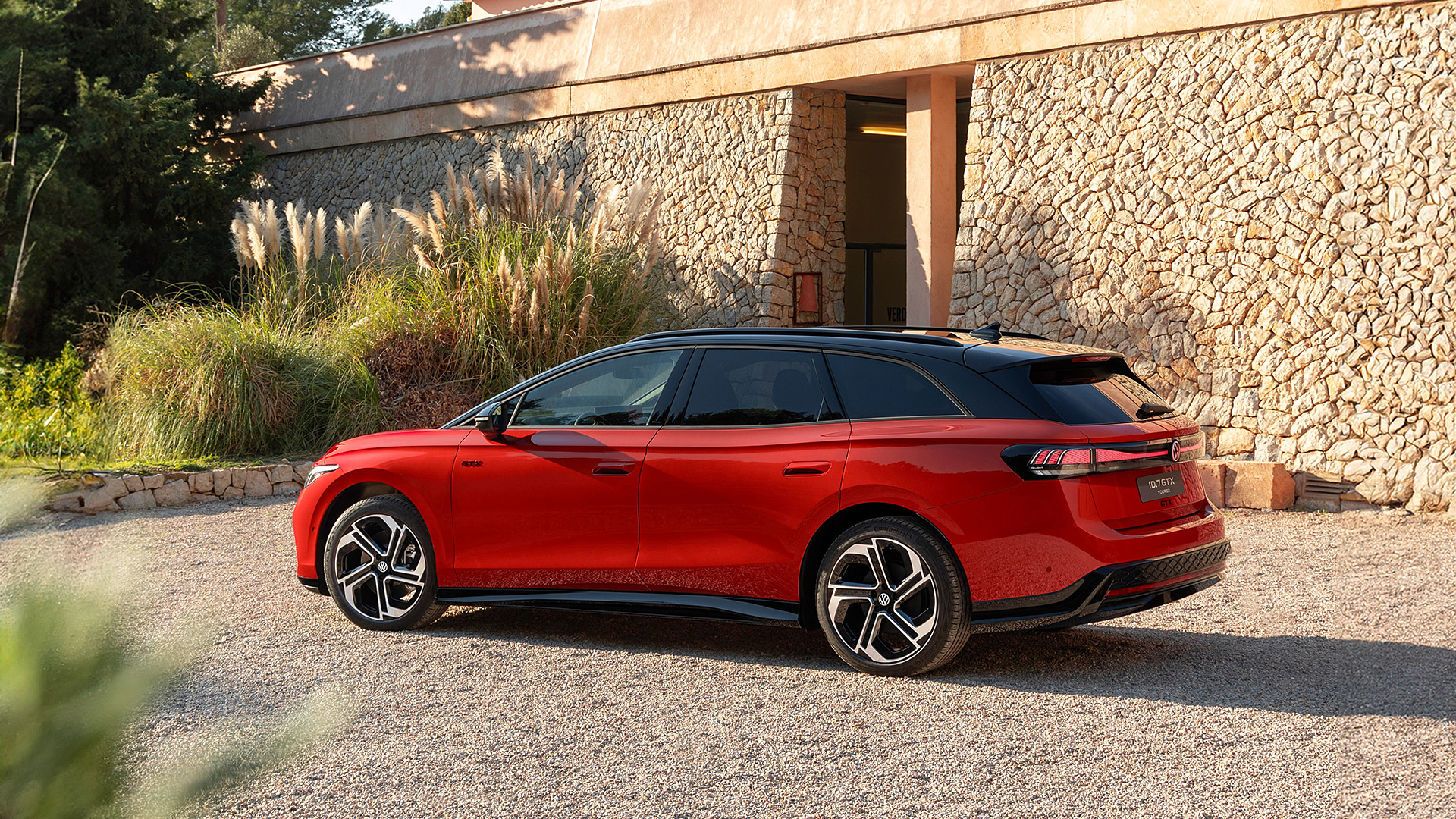 2025 Volkswagen ID.7 GTX Tourer 5